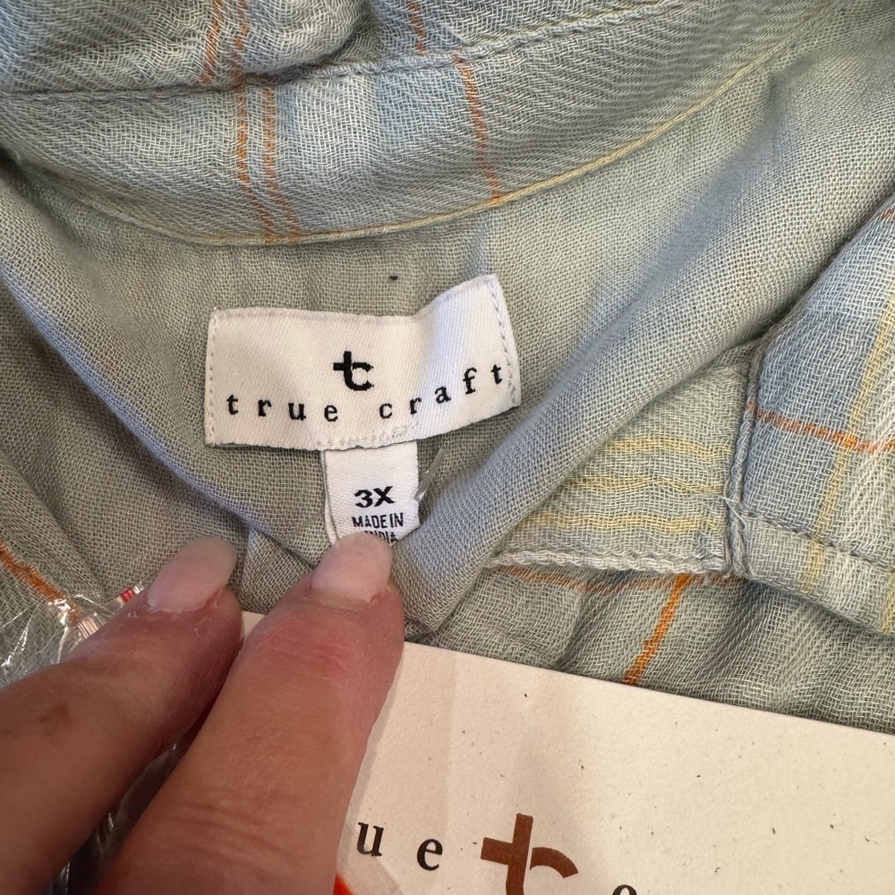NWT 3x plus Cotton light Flannel button front -sage green w/orange and white - Picture 2 of 4